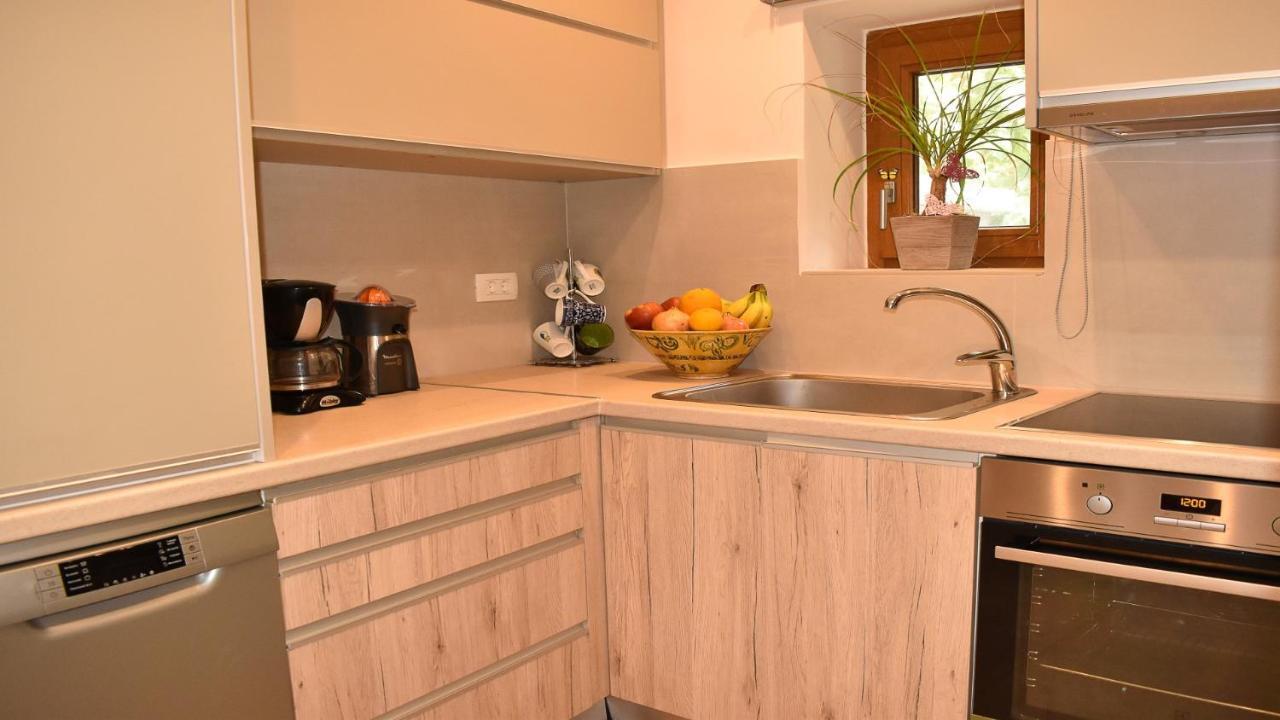 Platanus House Villa Meskla ภายนอก รูปภาพ
