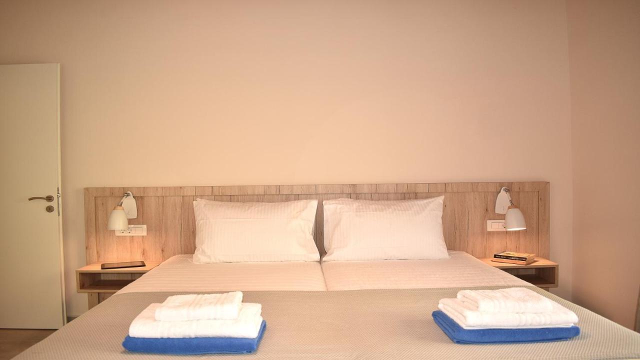 Platanus House Villa Meskla ภายนอก รูปภาพ