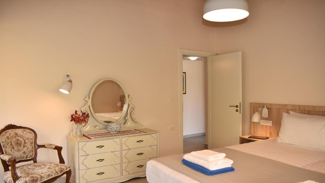 Platanus House Villa Meskla ภายนอก รูปภาพ