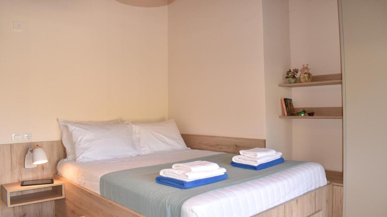 Platanus House Villa Meskla ภายนอก รูปภาพ